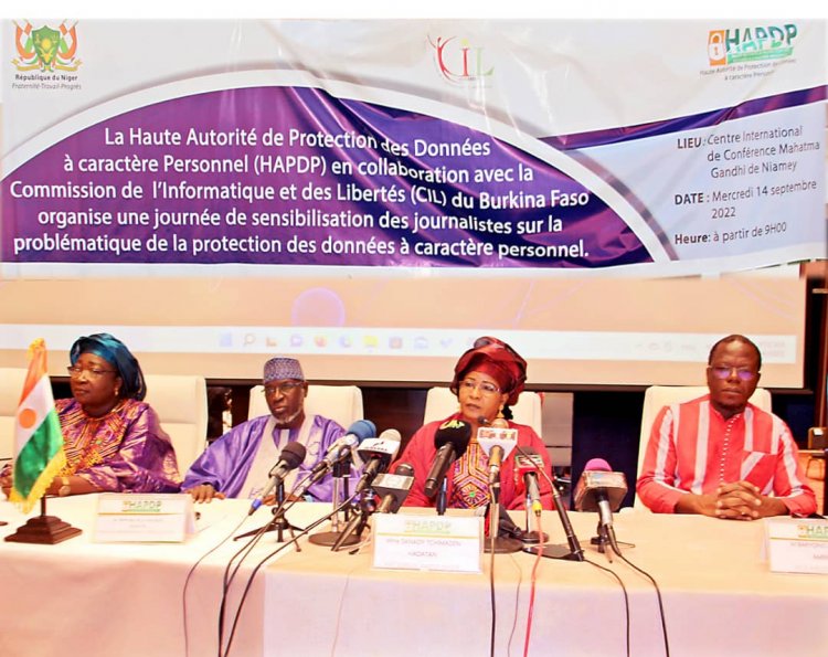 La Haute Autorité de Protection des Données à caractère Personnel (HAPDP) en collaboration avec la Commission de l'Informatique et des Libertés CIL du Burkina Faso